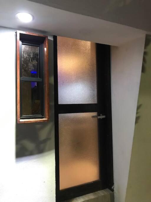 Lovely 1 Downtown Studio ロサリト エクステリア 写真